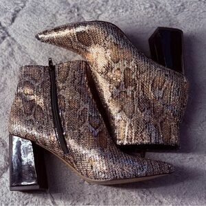 Betsey Johnson Kassie Boots